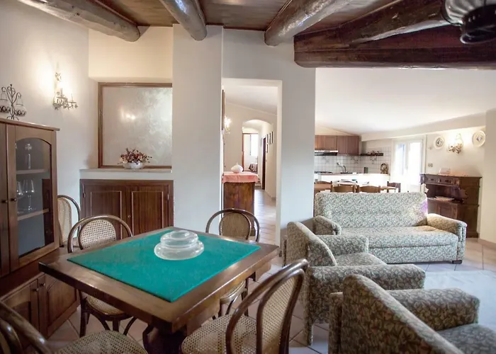 Skyline Appartament 公寓